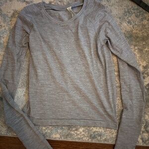 Lululemon long sleeve